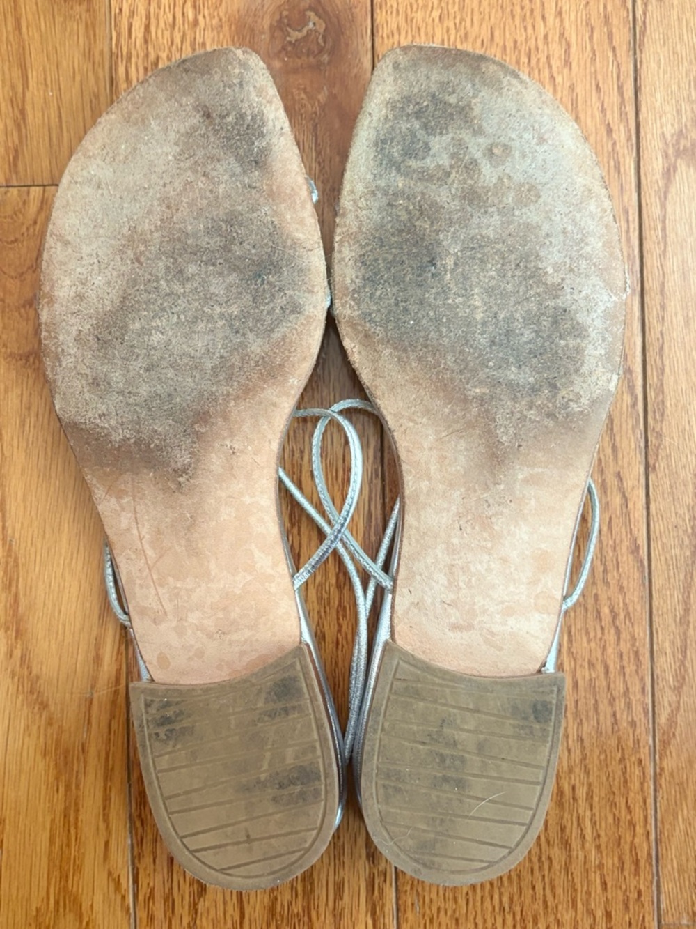 Stuart Weitzman Metallic Silver Flat Sandals - Picture 11 of 11
